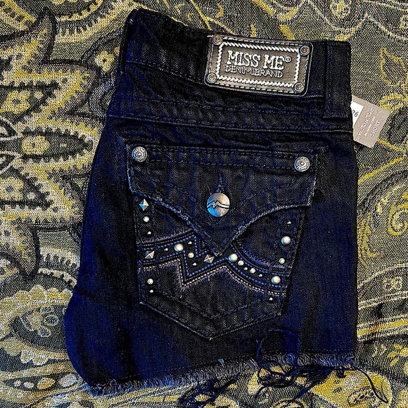Miss Me Pants - Miss Me 26 NWT Black Jean Shorts